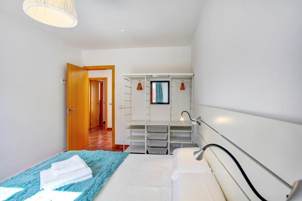 Premium Family House Apartment คอร์ราเลโฮ ภายนอก รูปภาพ