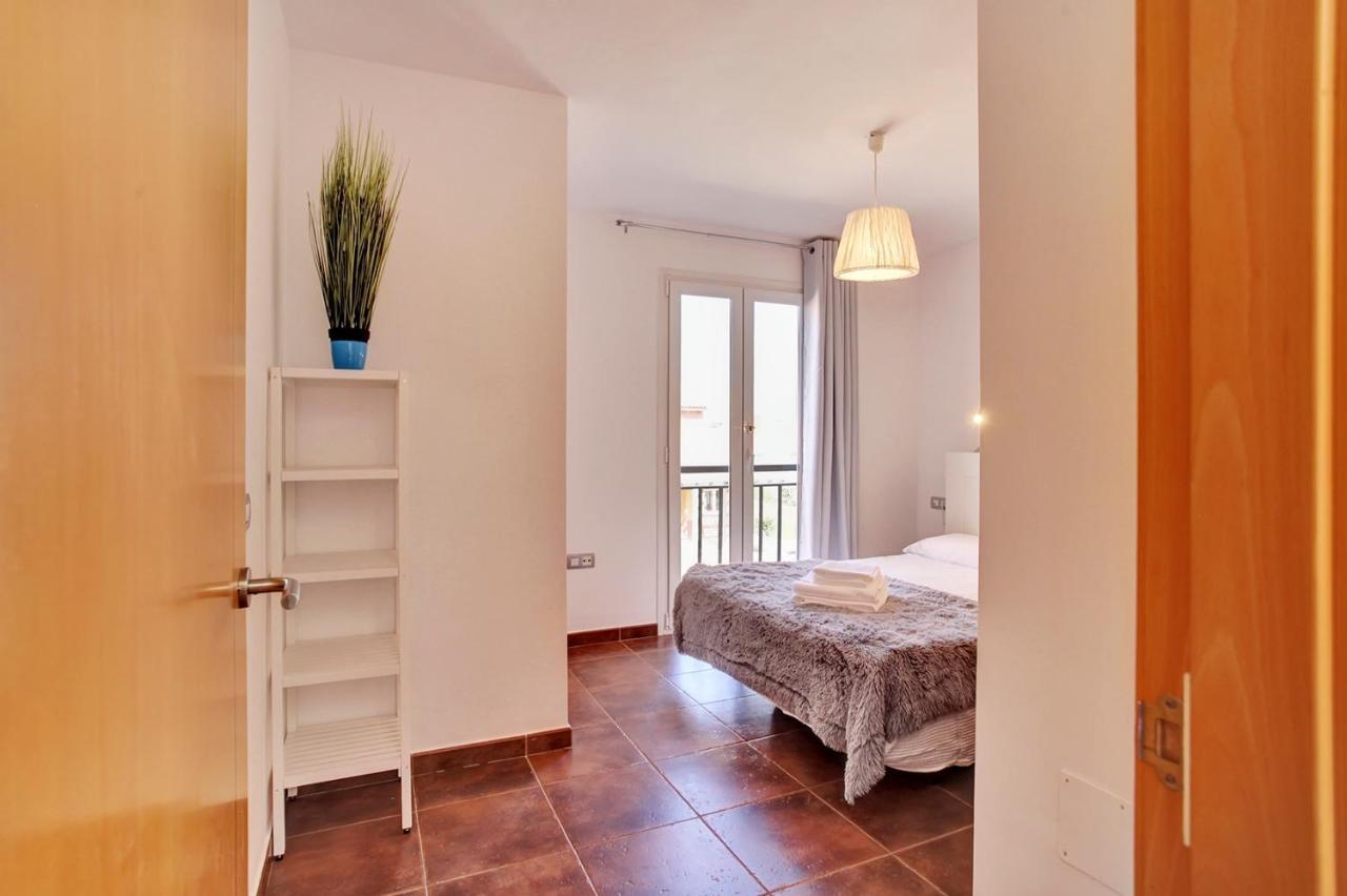 Premium Family House Apartment คอร์ราเลโฮ ภายนอก รูปภาพ