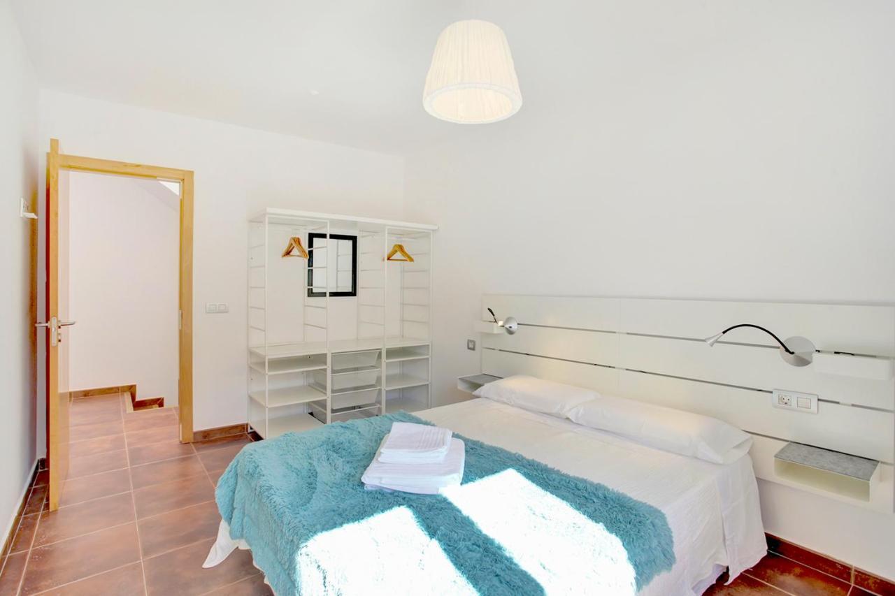 Premium Family House Apartment คอร์ราเลโฮ ภายนอก รูปภาพ