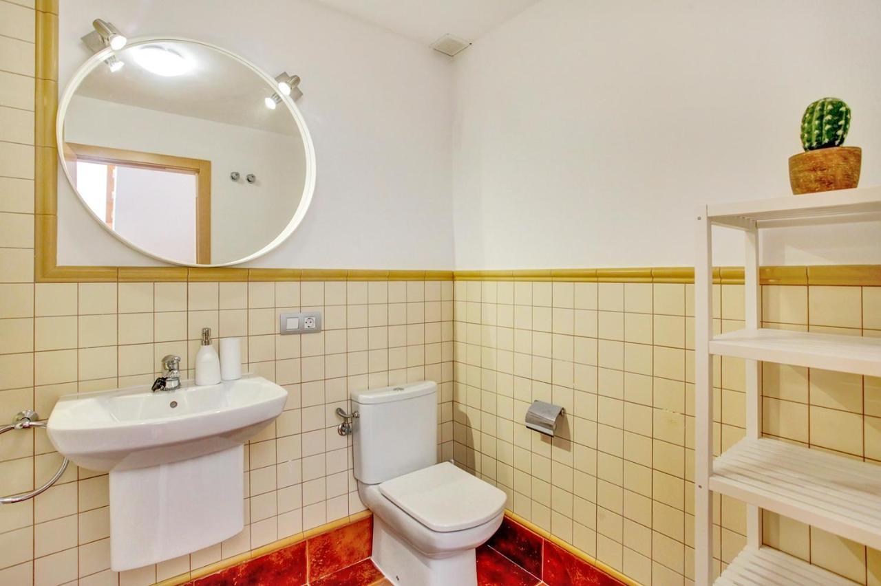 Premium Family House Apartment คอร์ราเลโฮ ภายนอก รูปภาพ