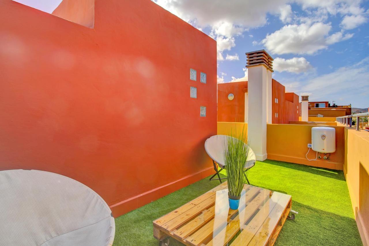 Premium Family House Apartment คอร์ราเลโฮ ภายนอก รูปภาพ