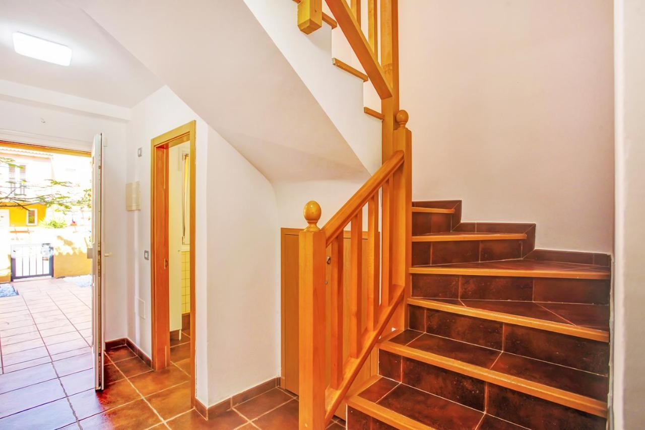 Premium Family House Apartment คอร์ราเลโฮ ภายนอก รูปภาพ